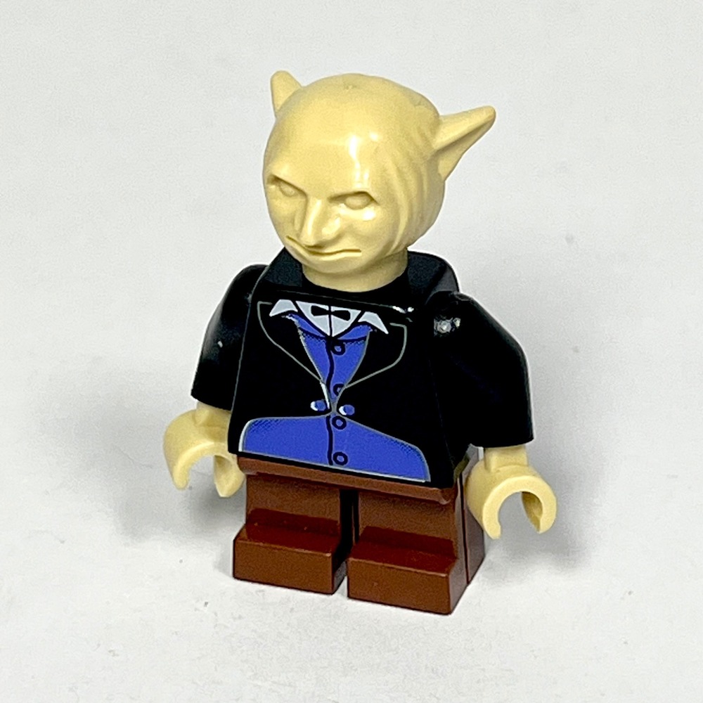 LEGO Harry Potter Gringotts Goblin Minifigure hp022 Tan Ears Blue Vest Suit 4714